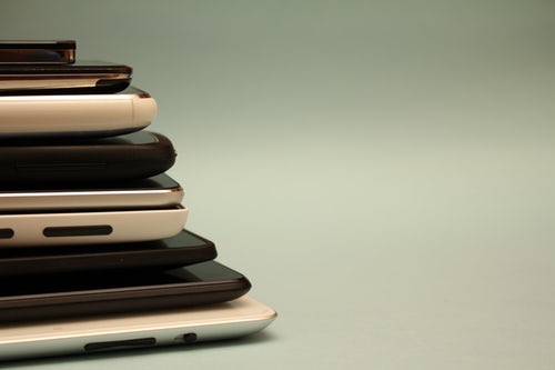 phones phone stack smartphone smart iphone android streaming data broadband internet 