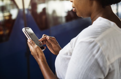 Mbps internet compare broadband data wifi tech tips phone woman  